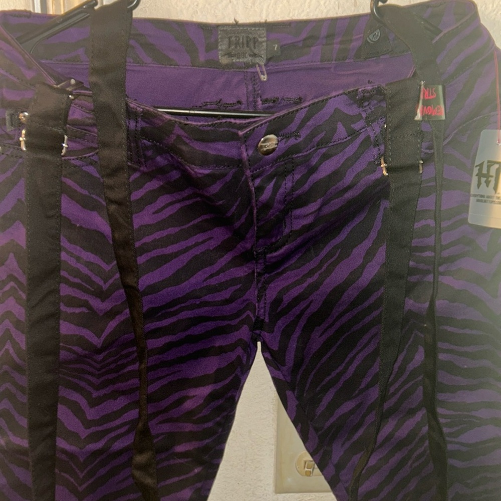NWT! TRIPP purple zebra print capris